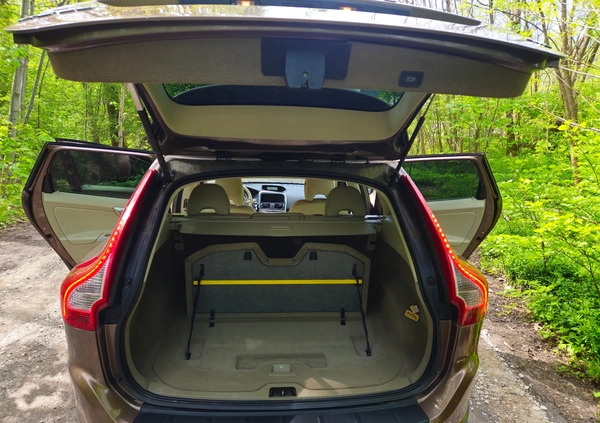 Volvo XC 60 cena 32000 przebieg: 392408, rok produkcji 2009 z Łódź małe 92